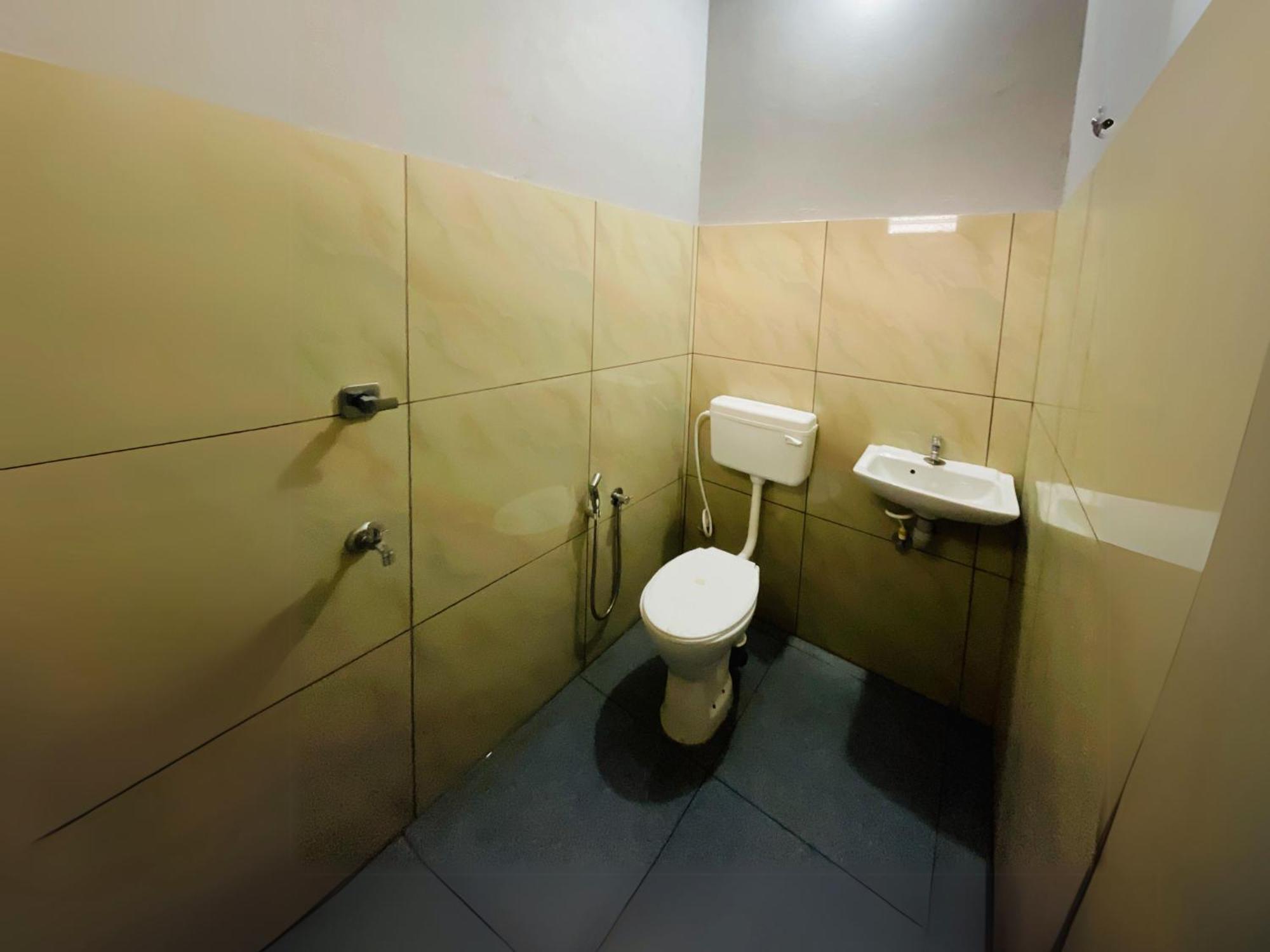 Gonest O Zen Hostel Кожикод Екстериор снимка